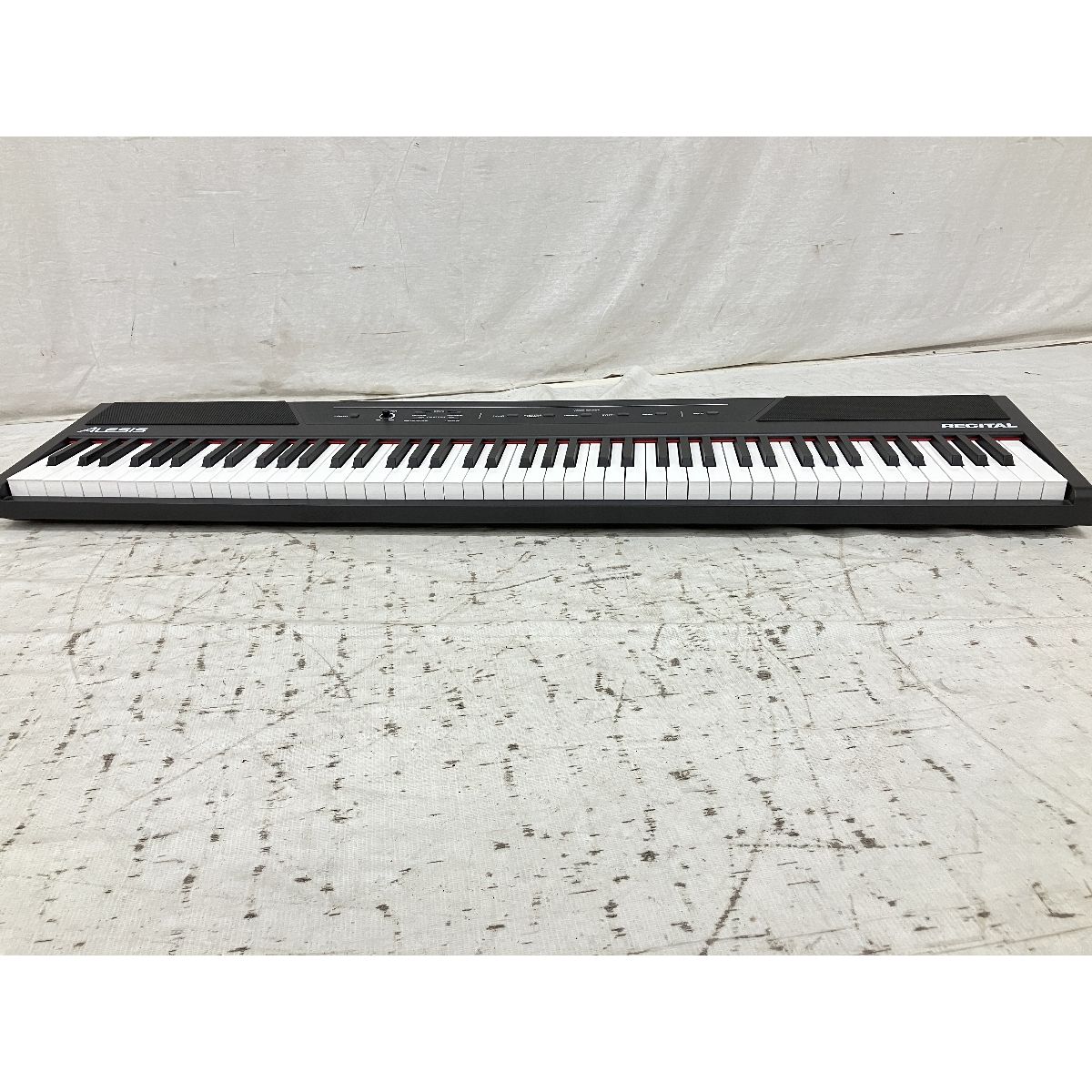 動作保証】 Alesis Recital 88鍵 電子ピアノ フルサイズ セミウェイト 譜面台付き キーボード 鍵盤楽器 アレシス 中古  H8861505 - メルカリ