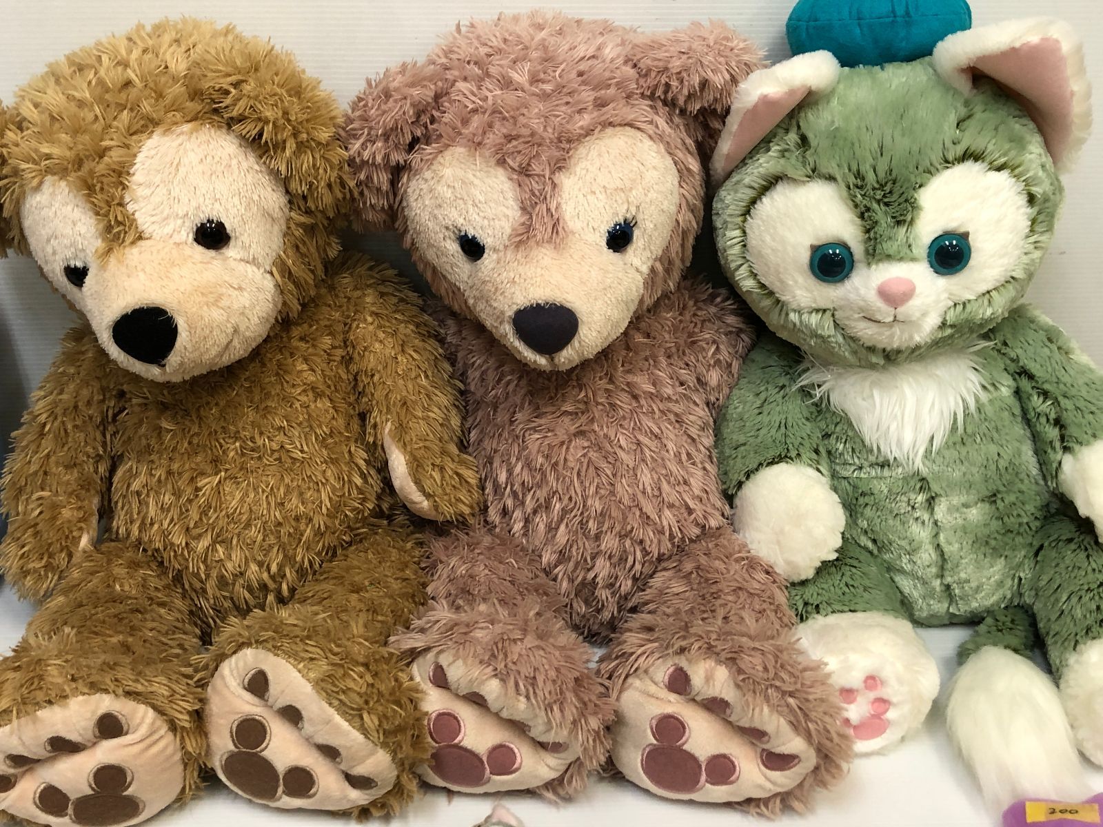 ダッフィー シェリーメイ ジェラトーニ 52点 まとめ売り △ダッフィー シェリーメイ ジェラトーニ 他 ぬいぐるみ