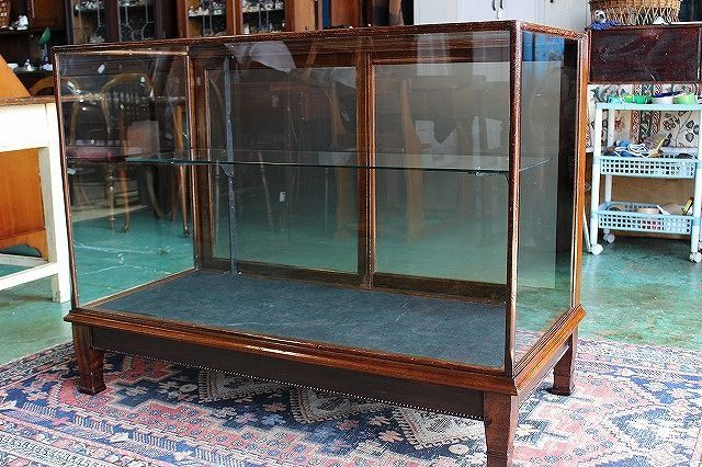 店舗什器 英国製