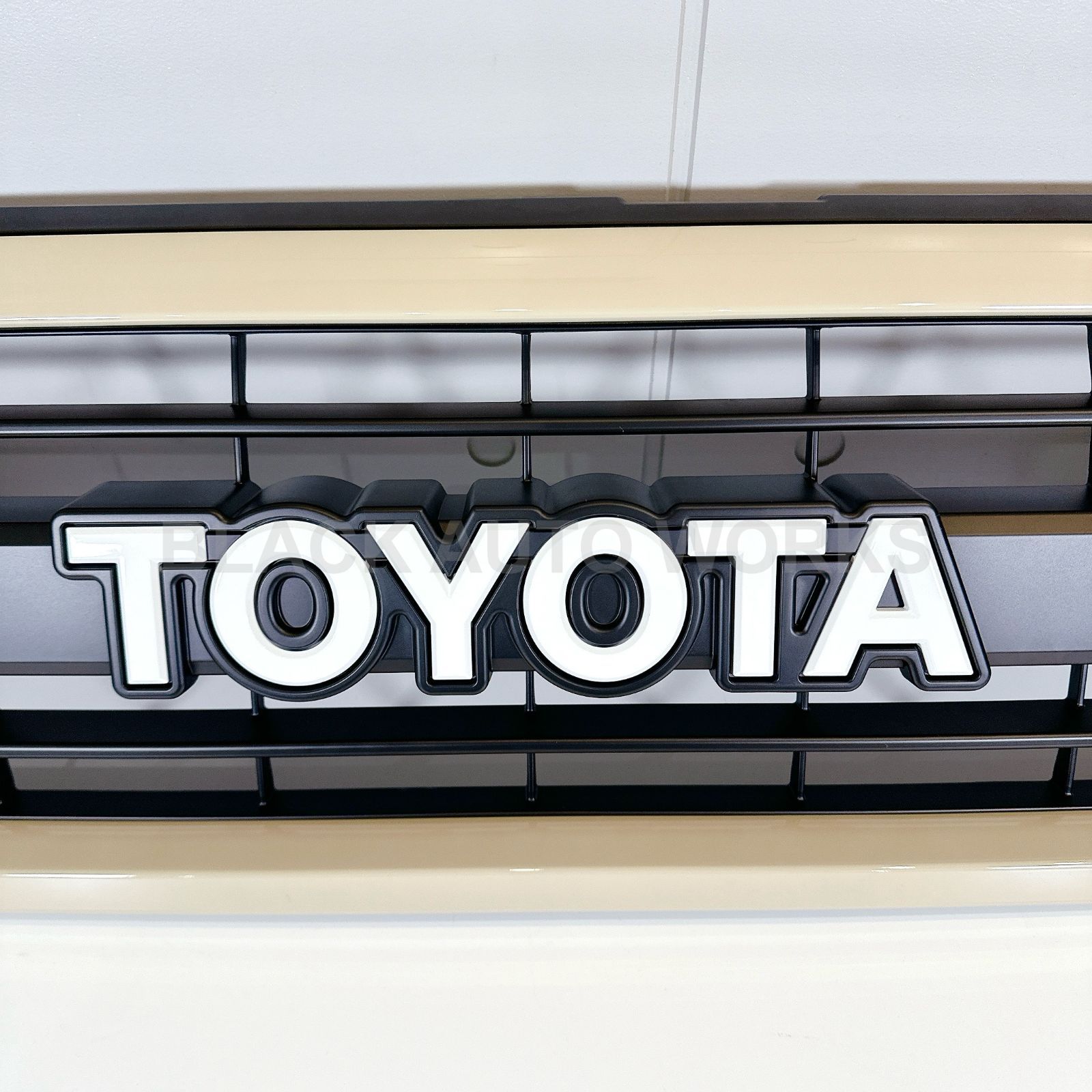 レア）ランクル70再販用/純正部品/TOYOTAロゴ メッシュグリル 楽天市場】マラソン エントリー P10倍 【豪州トヨタ純正