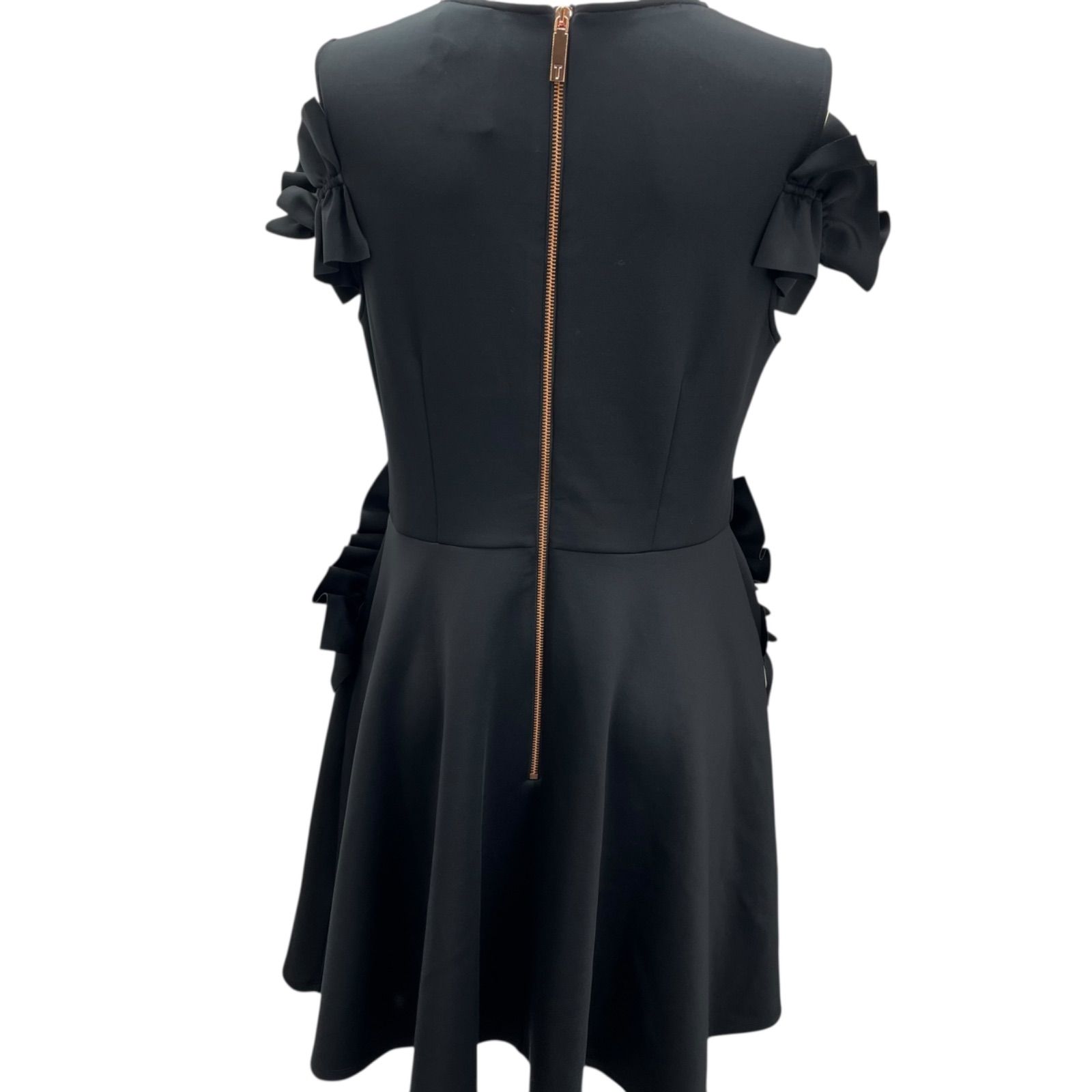 美品 テッドベイカー TED BAKER フリルデザイン ブラック ワンピース 3