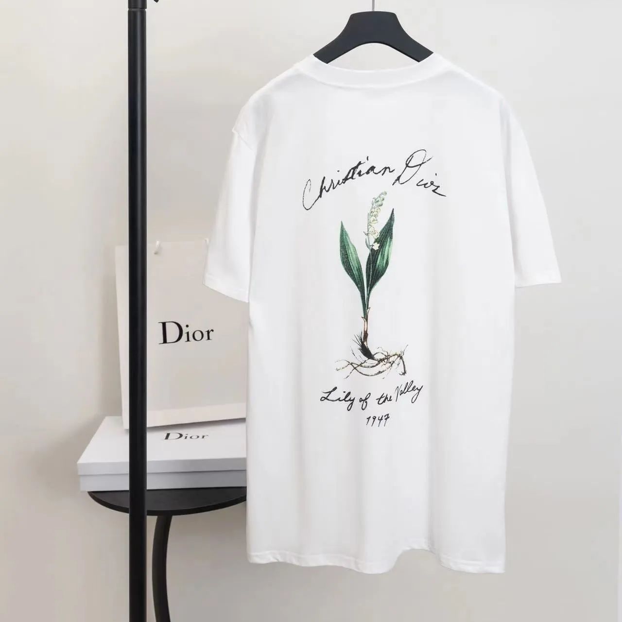 DIOR 新作半袖Tシャツ