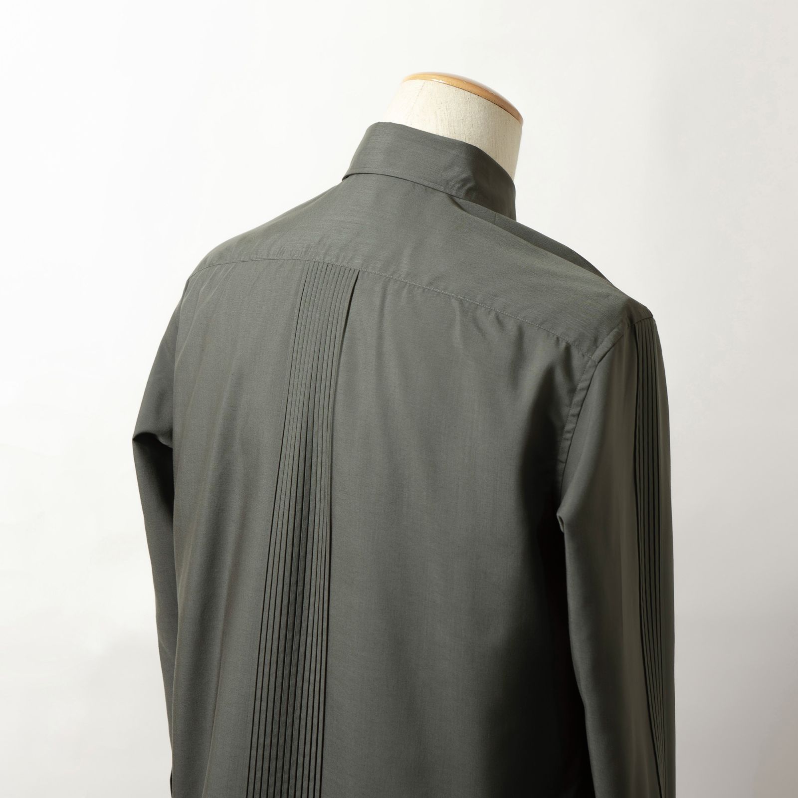 ꕤꕤ ISSEY MIYAKE　長シャツ イッセイミヤケ ISSEY MIYAKE MEN ロングスリーブシャツ モスグリーン
