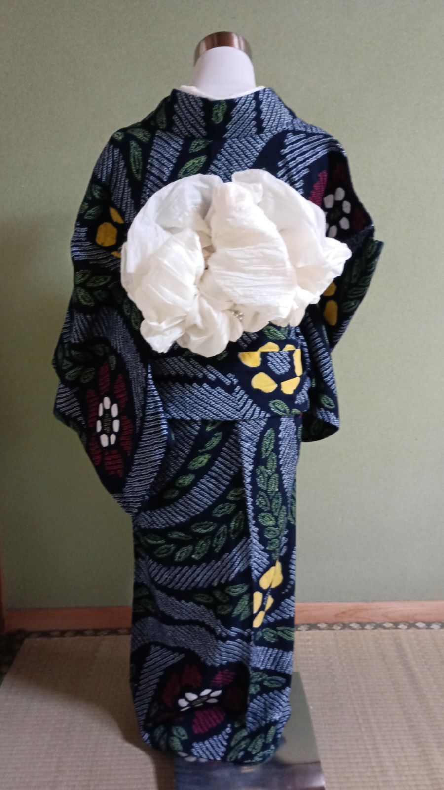有松絞り 鳴海絞り 敷居当て付き　木綿　浴衣　yukata 有松鳴海絞り】女性浴衣 反物 知多木綿 雪花 濃紺 日本製