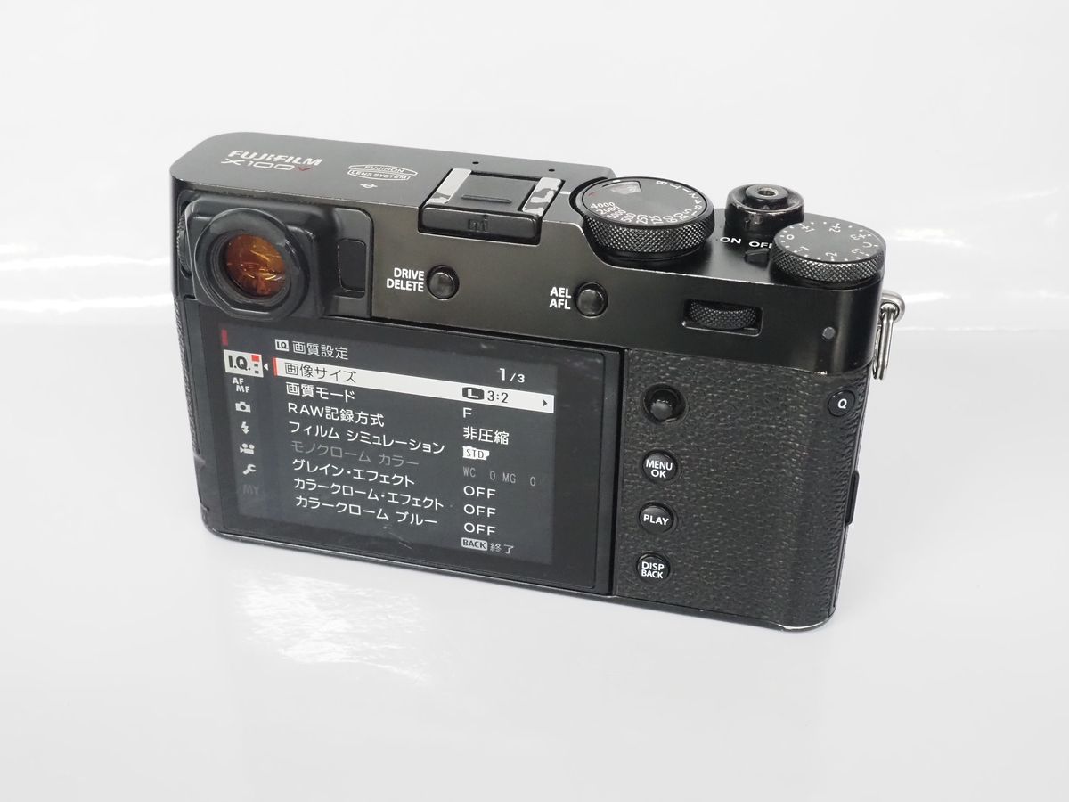 X100V ブラック