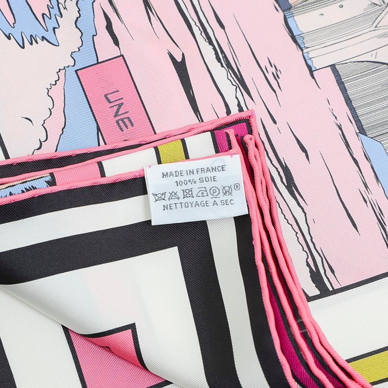 新品エルメス　ダブルフェイス　Wow カレ　スカーフ　ヴィンテージ エルメス カレ90 スカーフ WOW アメコミ ローズ/ヴェール ダブル