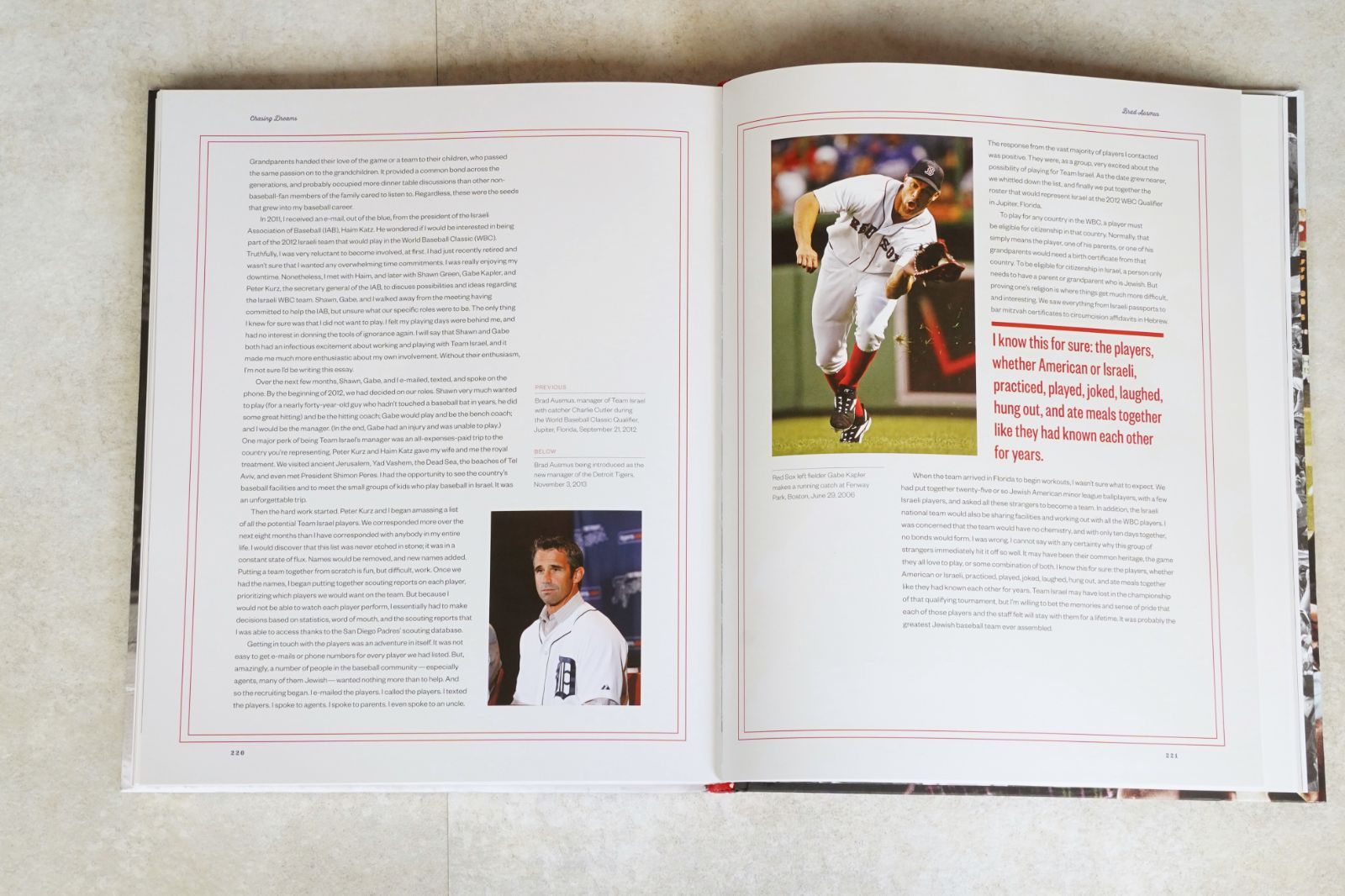 洋書 大型写真集『Chasing Dreams: Baseball u0026 Becoming American』Josh Perelman編集 MLB イチロー／ジャッキー・ロビンソン収録 ハードカバー Baseball Dreams: Becoming コダクロームで撮った1950 Art Jewish
