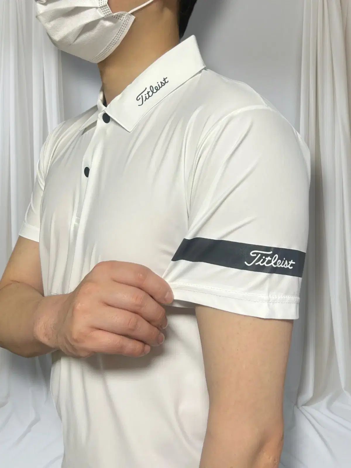 襟付きTシャツ
