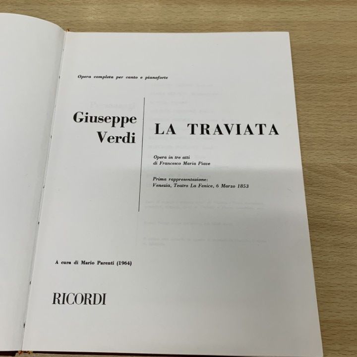 RICORDI Verdi La Traviata フルスコア　絶版　輸入　楽譜 歌劇「椿姫」（Vocal Score）／La Traviata (Italian/Japanese
