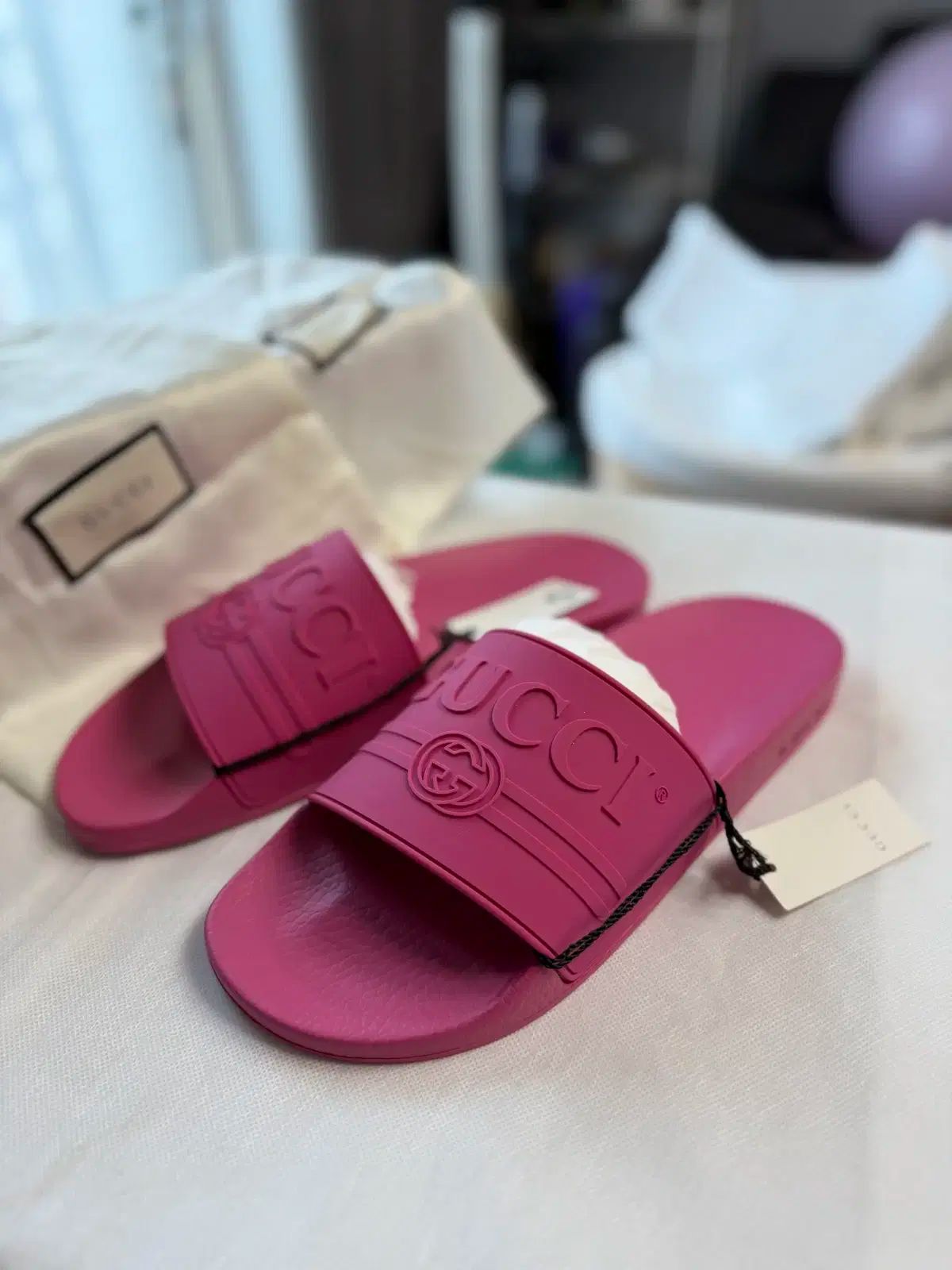GUCCI グッチ ロゴ ラバー スライド スリッパ 265 270