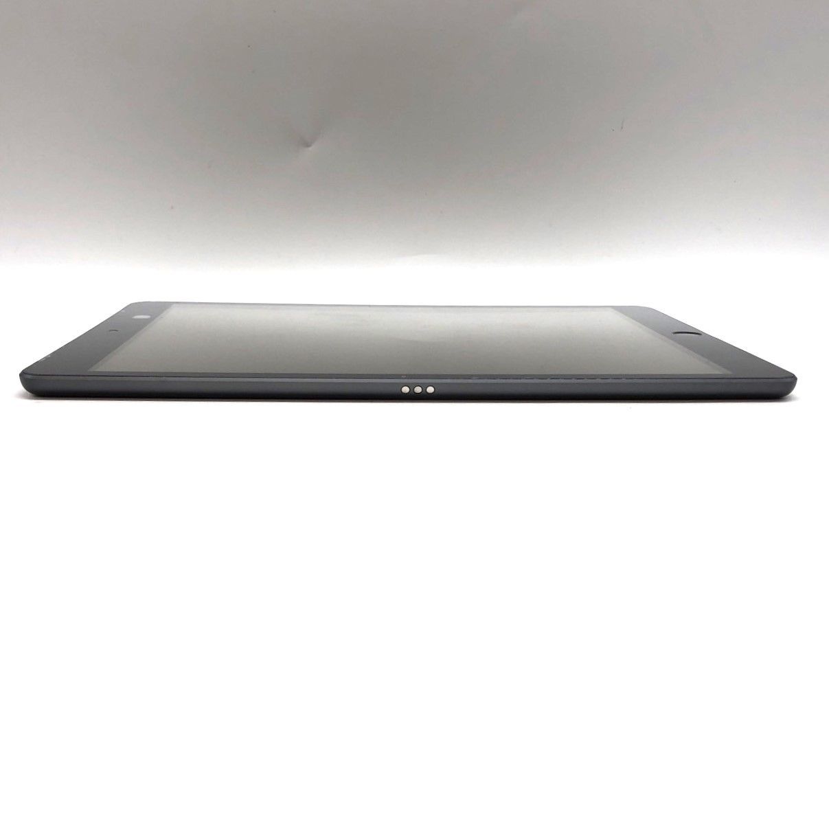 Apple docomo アップル/iPad 第7世代 32GB Wi-Fi+Cellular/MW6A2J/A/DMPZGPXTMDFT/Bランク/19【中古】 ☆Apple アップル iPad 第7世代 MW6A2J/A Wi-Fi+Cellularモデル