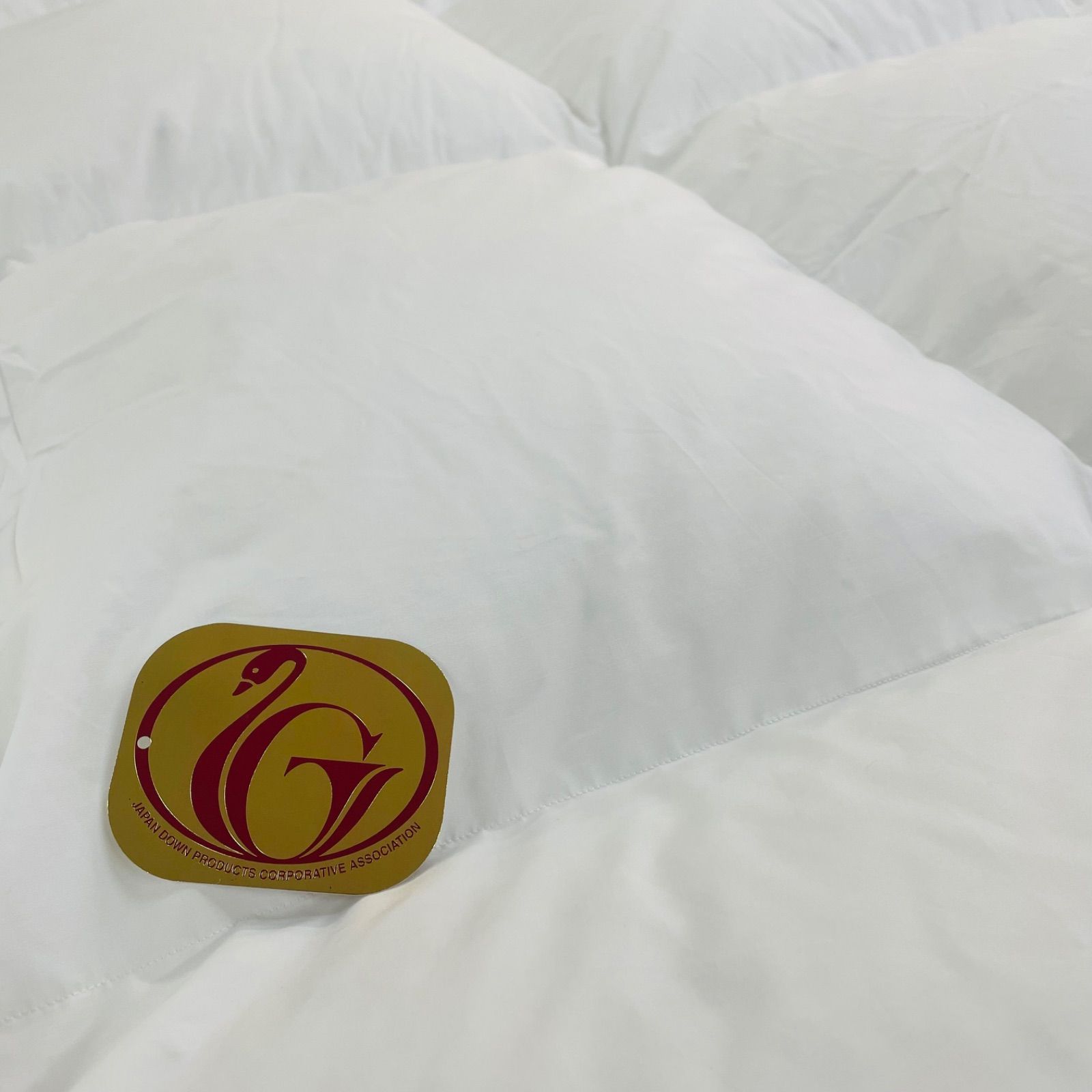 羽毛布団 キング ホテル仕様 ニューゴールド 日本製 230×210cm