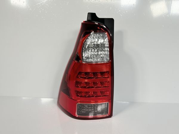 美品/破損キズなし 210系 ハイラックスサーフ TRN210W 後期 純正 左テールランプ テールライト 左テール LH 81560-35290 35-105 管理20903