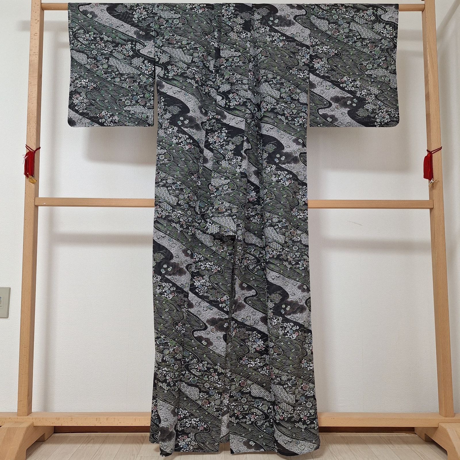 【夏着物】化繊　洗えるお着物　小紋 KP2058 絽 洗える着物 身丈152cm 小紋 夏着物 化繊 - メルカリ