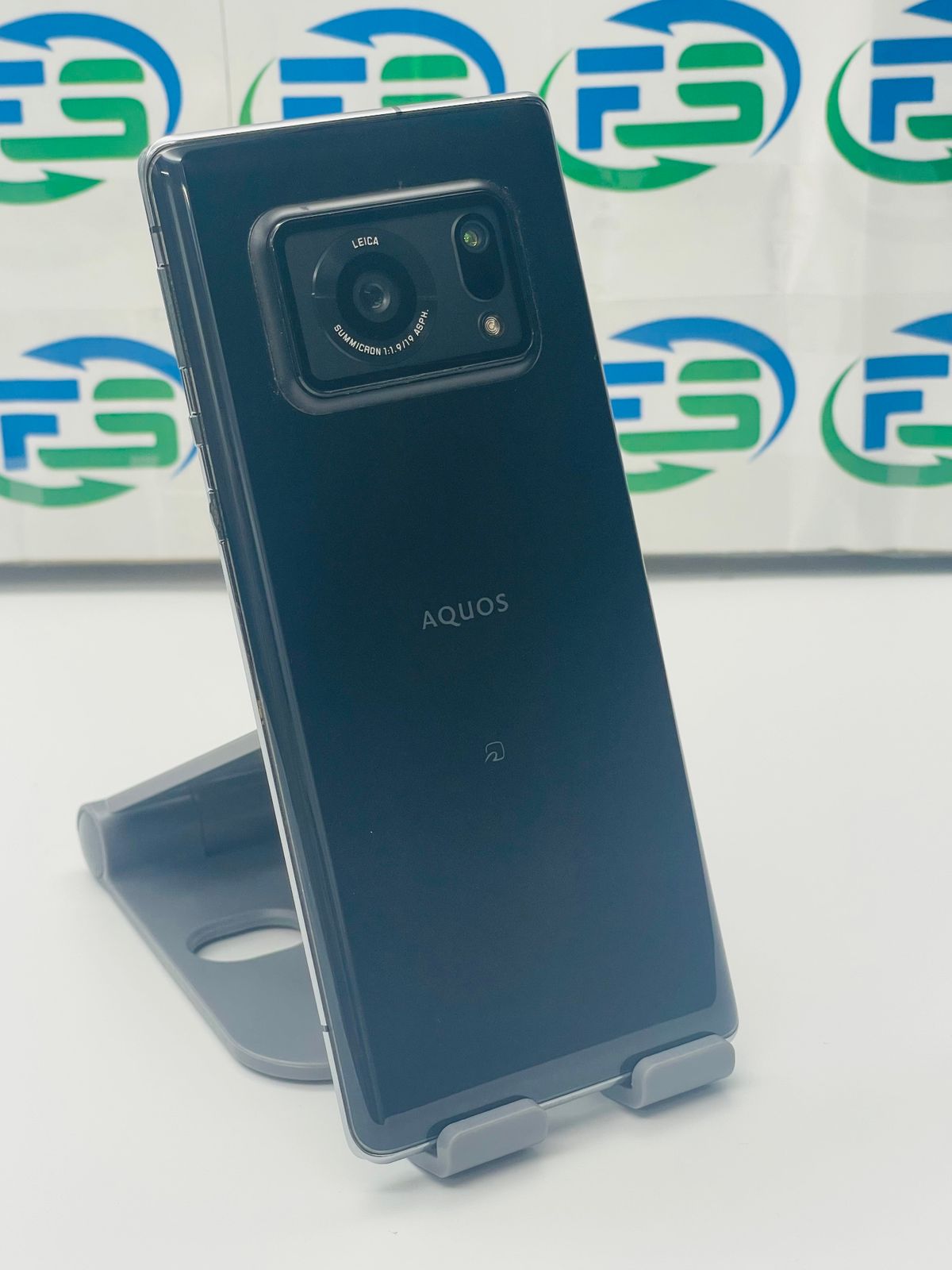 AQUOS R6 A101SH SIMフリー 中古スマホ アクオス シャープ