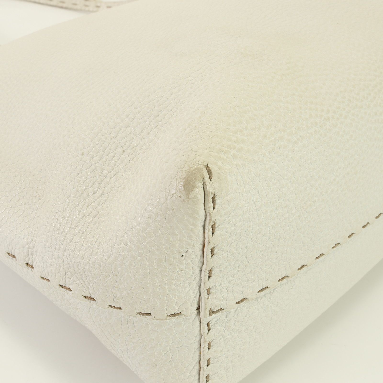 フェンディ セレリア 2305 8BH126 NDU 068 レザー トート バッグ  