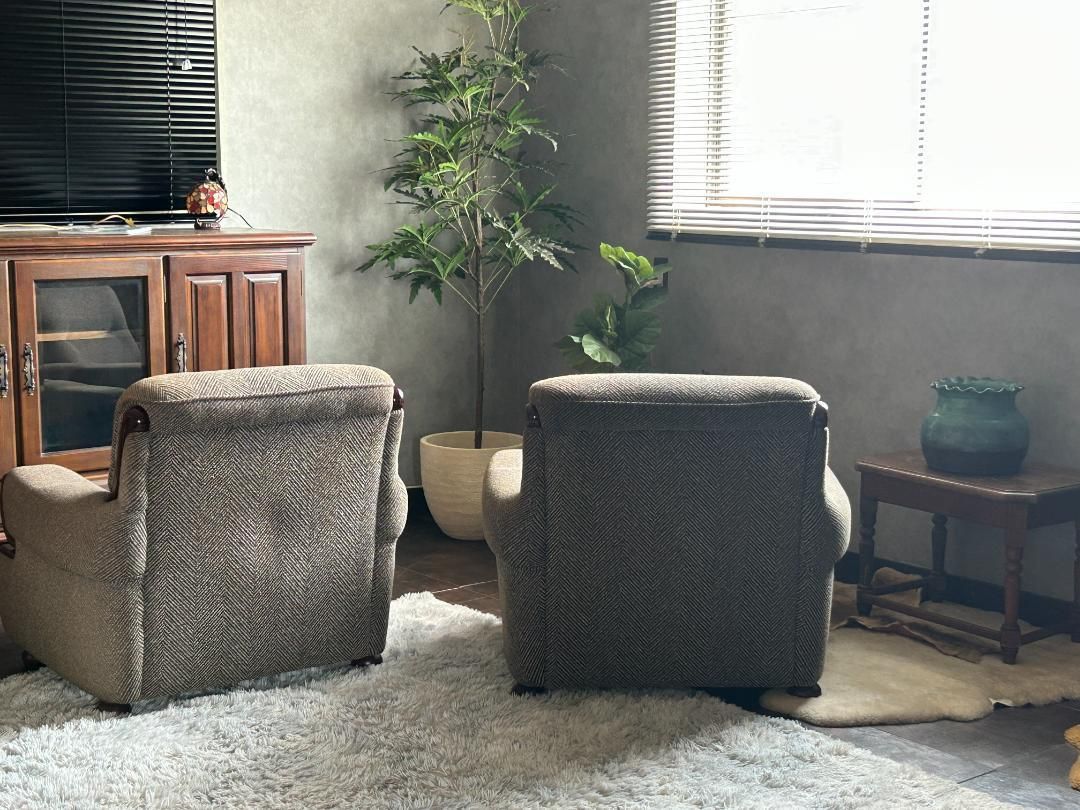 レトロ　ヴィンテージ　ミッドセンチュリー　一人用　アームソファ　2脚 IR レトロ ヴィンテージ ミッドセンチュリー 一人用 アームソファ 2脚 IR