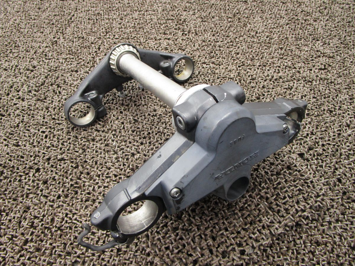 VF750F トップブリッジ ステム R711！RC15 ホンダ 【 RC07E 】 キャブ 