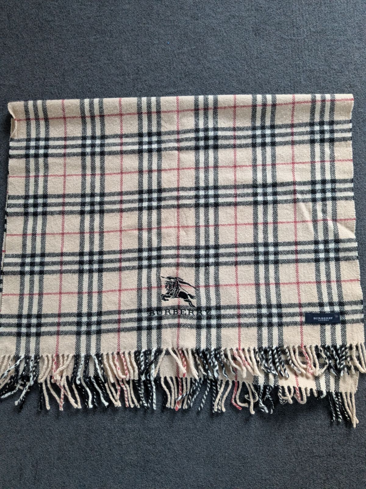 ♥　バーバリー　ウール　膝掛け　ストール　タオルケット　　ショール　ブランケット バーバリー ウール 膝掛け ストール Burberrys