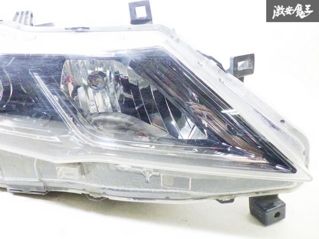 セレナ　C27 LEDヘッドライト 純正　運転席側 31-1421☆美品☆後期 LED C27 セレナ☆右ヘッドライト KOITO 100