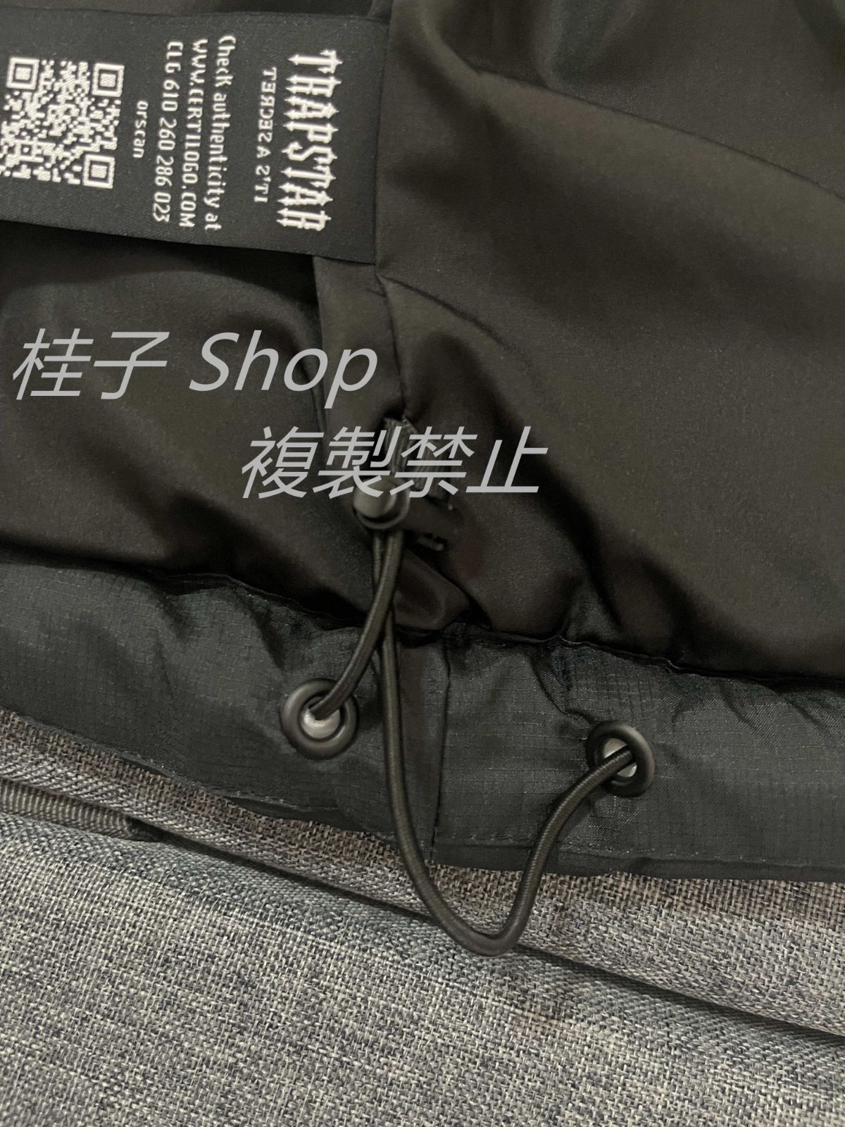 新品TRAPSTAR ダウンベストトラップスター ダウンベスト 冬 新品TRAPSTAR ダウンベストトラップスター ダウンベスト 冬