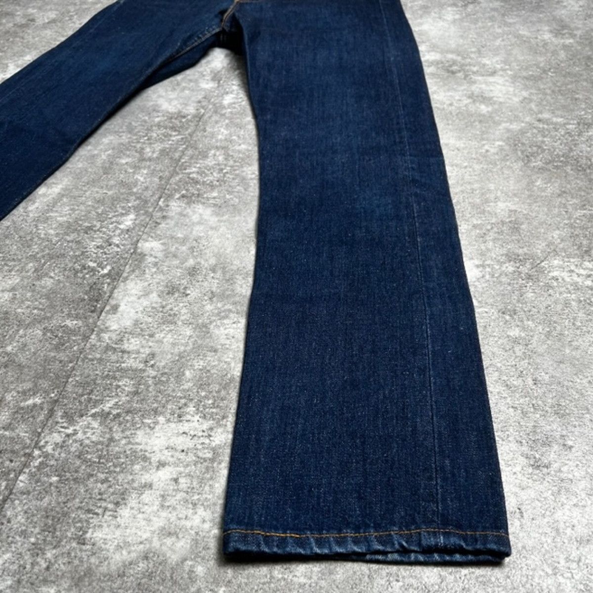 00's Levi's 505 USA製 米国製 W32 デニムパンツ ボタン裏刻印379