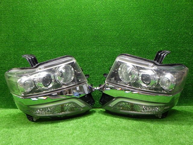 N-BOXカスタム ヘッドライト 左右 HID JF1 2 100-62038 イルミネーション青 バラスト付 ホンダ 251010025