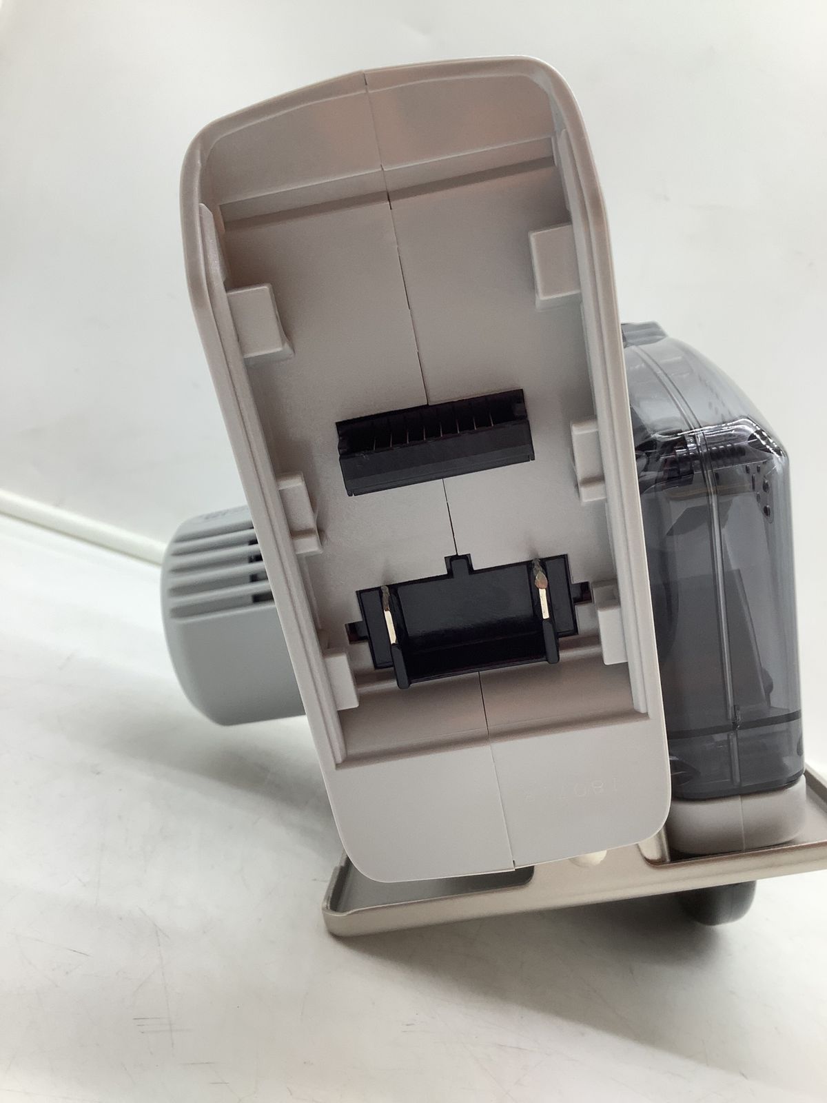 EZ45A2LJ2G-H ITH7P1N6JM70