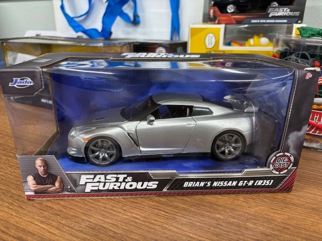 ワイルドスピード ミニカー 1/24ミニカー ブライアン 日産 GT-R R35