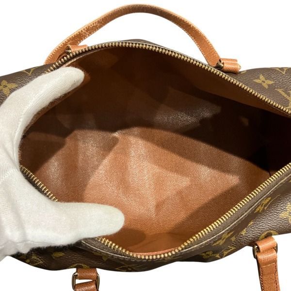 Vuitton モノグラム