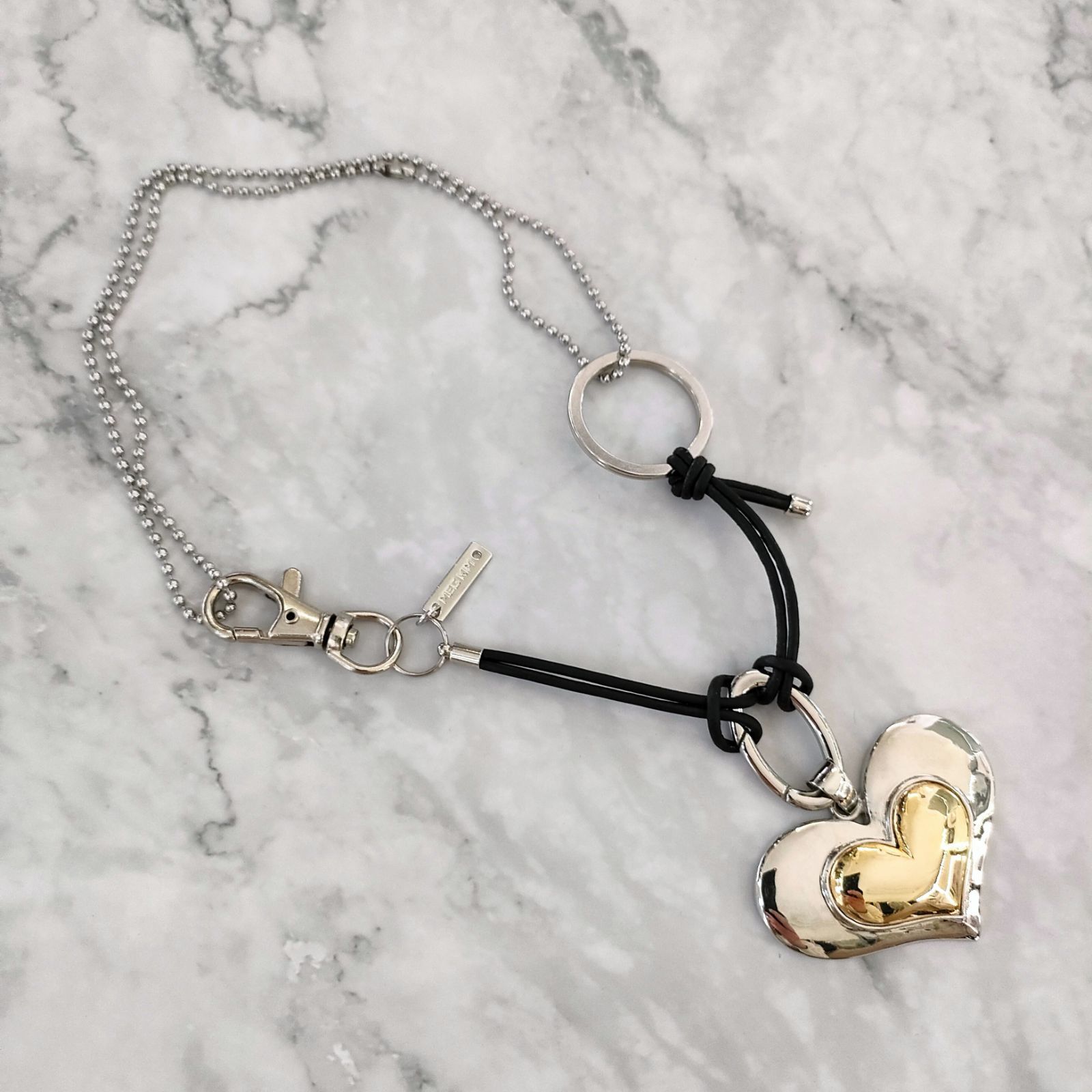 MEG KIM】HEART METAL NECKLACES (GOLD) - メルカリ