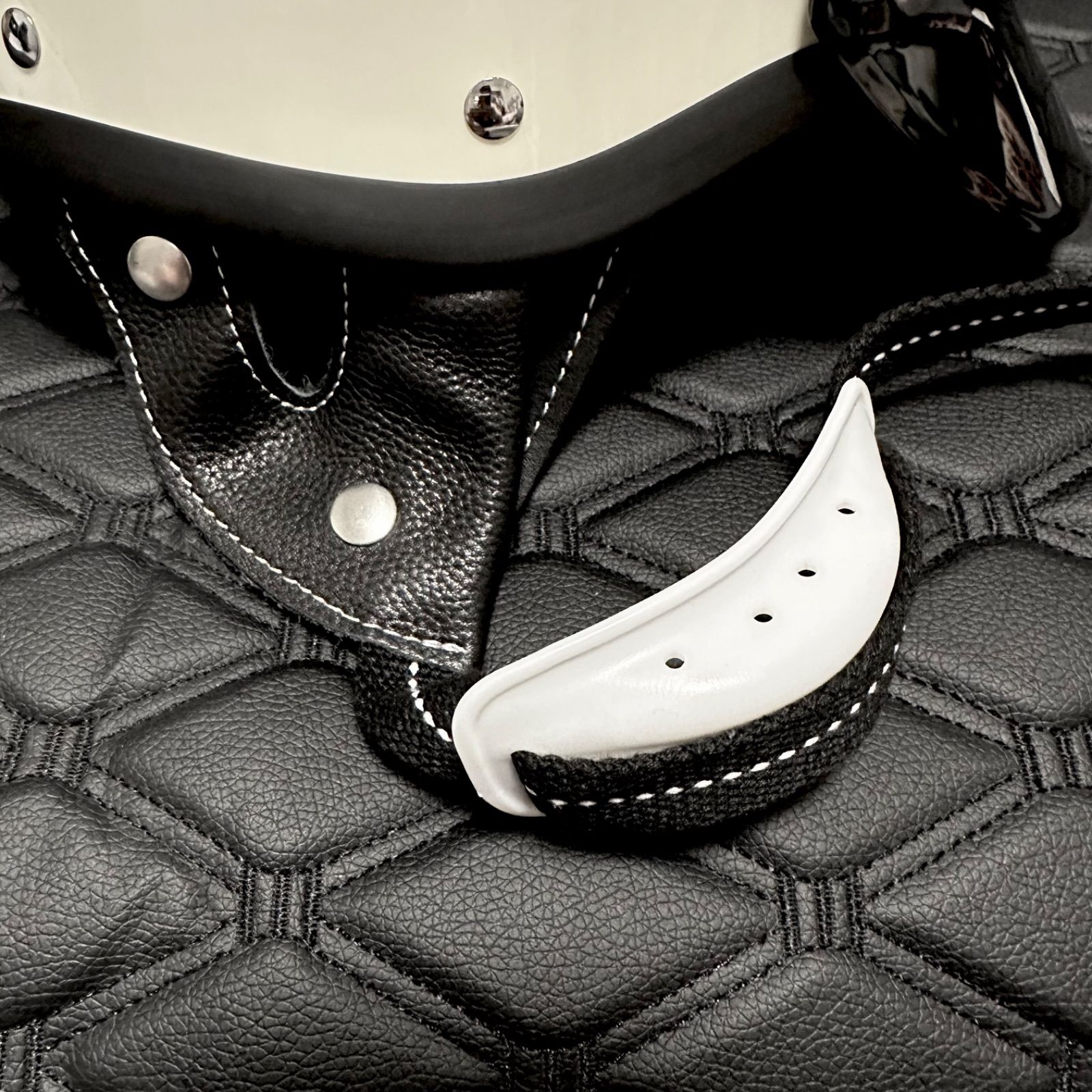 ヘルメット ポリスヘルメット