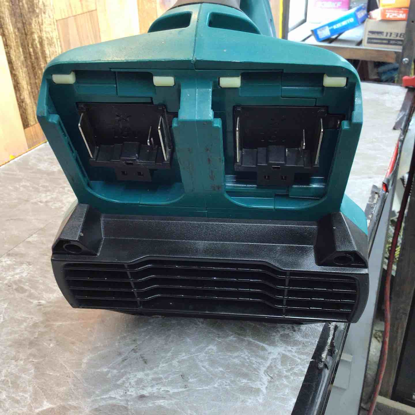  マキタ makita コードレスブロア ブロアー エアダスター カメラアクセサリー