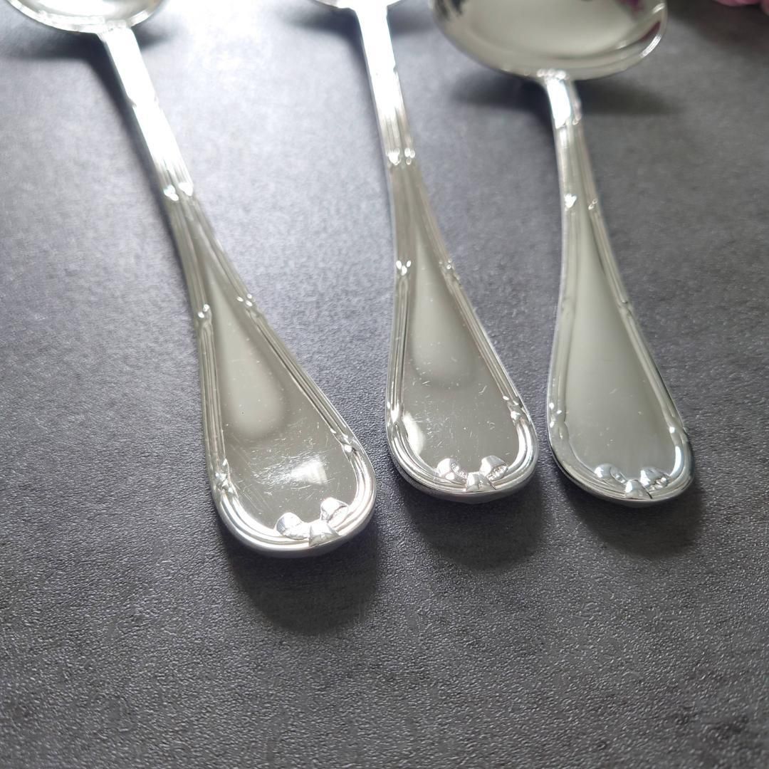 ソースレードル