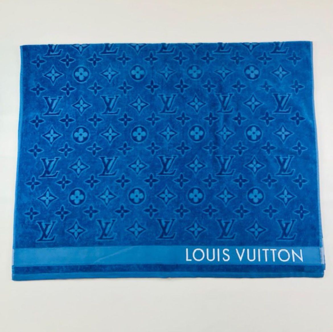 LOUIS VUITTON モノグラム バスタオル LOUIS VUITTON - ルイヴィトン