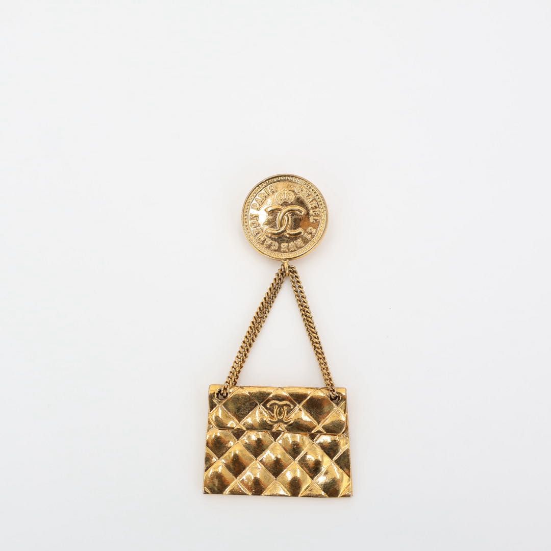 シャネル CHANEL ブローチ マトラッセ ココマーク バッグ