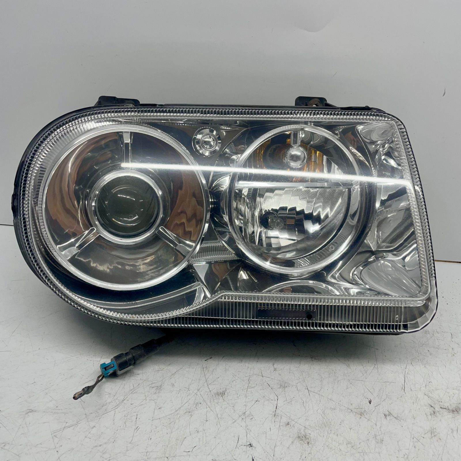 SONARソナー 点灯OK SONAR ソナー クライスラー 300C 2008年 LED