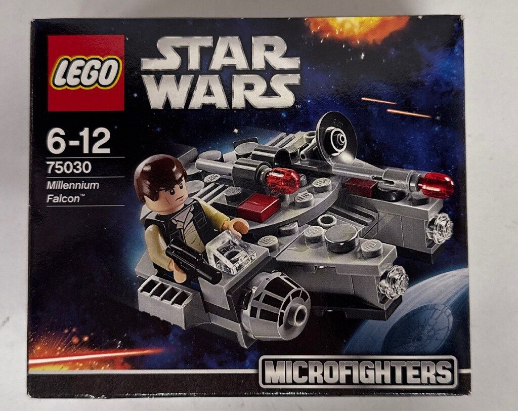 LEGO MICROFIGHTERS MILLENNIUM FALCON u0026 HAN SOLO 75030