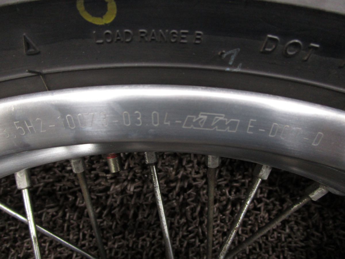 フロントホイール ディスク