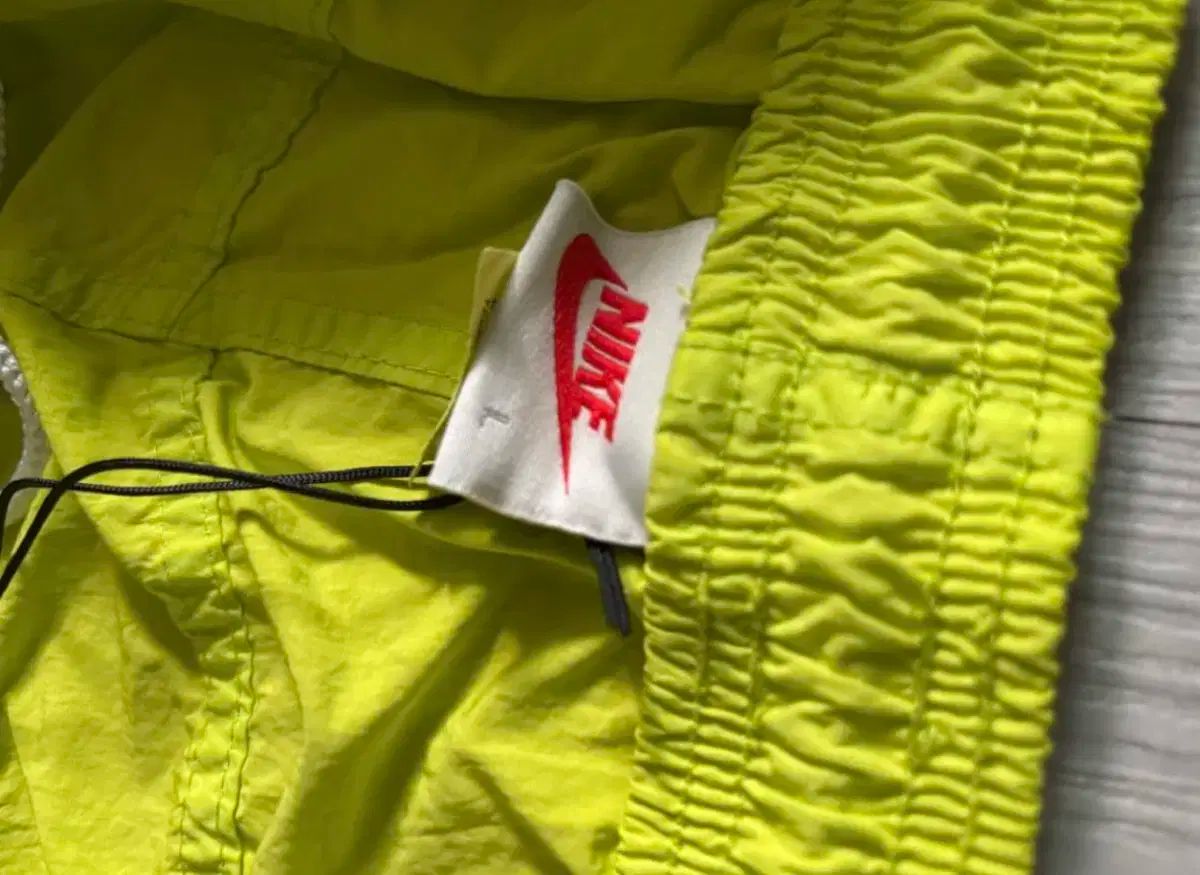  NIKE ナイキ STUSSY ステューシー ビーチ パンツ L です 水着 水着 ラッシュガード