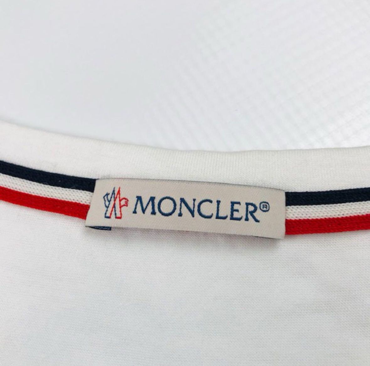 良品☆MONCLER・モンクレール MAGLIA T-SHIRT メンズ ワッペン 
