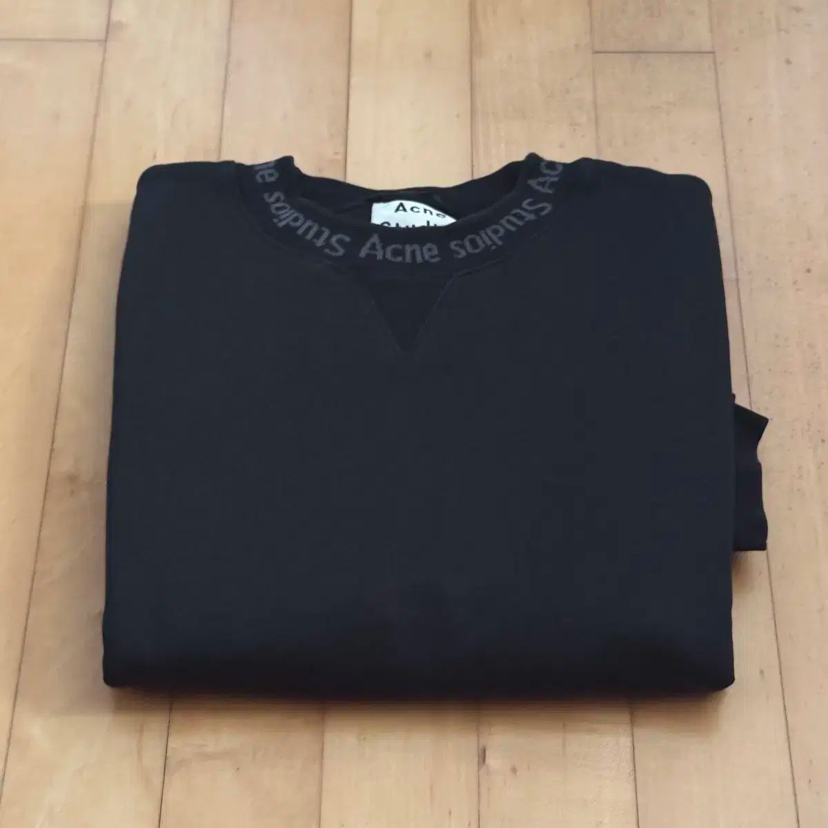 Acne Studios(アクネストゥディオズ) スタジオ スウェットシャツ