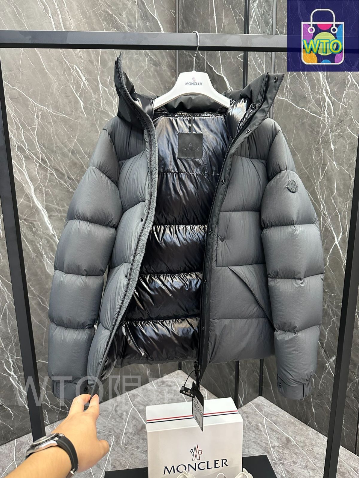 MONCLERモンクレール 灰色の短い男性｜ ｜ --WTO輸入