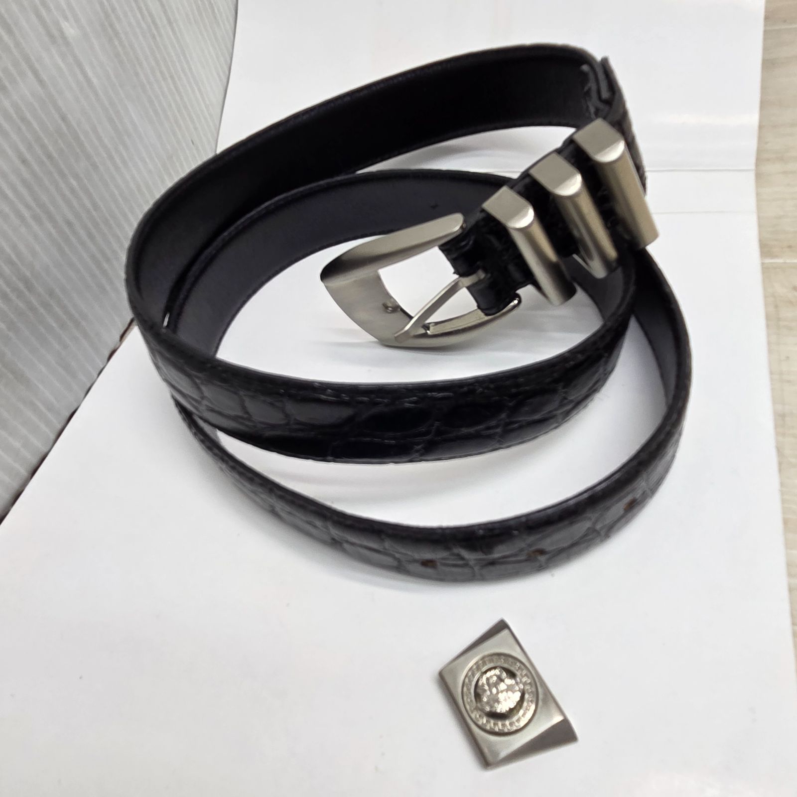 美品　GIANNI VERSACE ヴェルサーチ　ベルト メンズ　黒　415 楽天市場】VERSACE ヴェルサーチ ベルト 1001364 1A00866 メンズ
