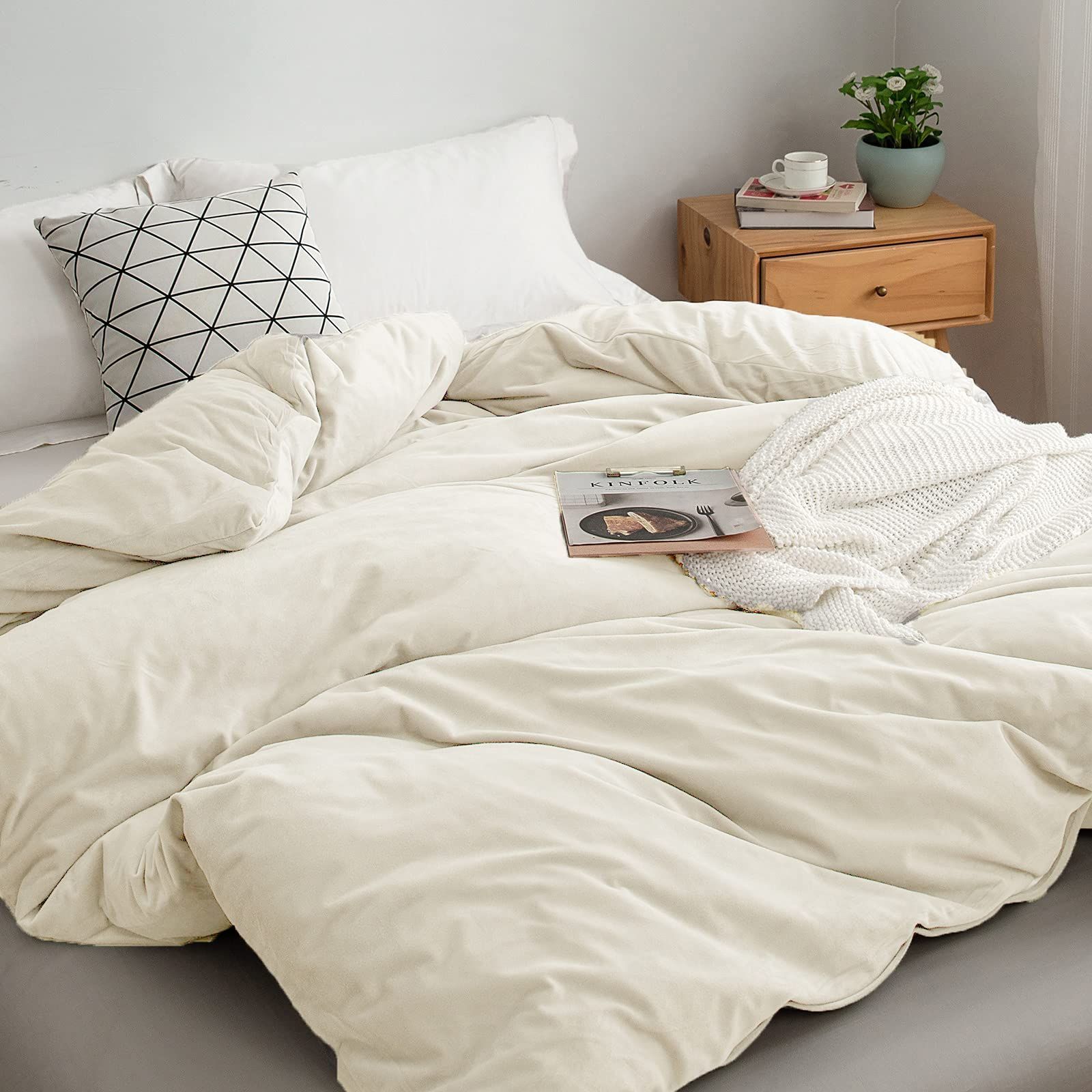 Bedchoice 掛け布団カバー シングル 冬 2way仕様 毛布 ブランケット 布団カバー 冬用暖かい マイクロファイバー ふんわり肌触り 掛けカバー厚手 発熱 通気保温 静電気なし 取っ手２つの全開ファ