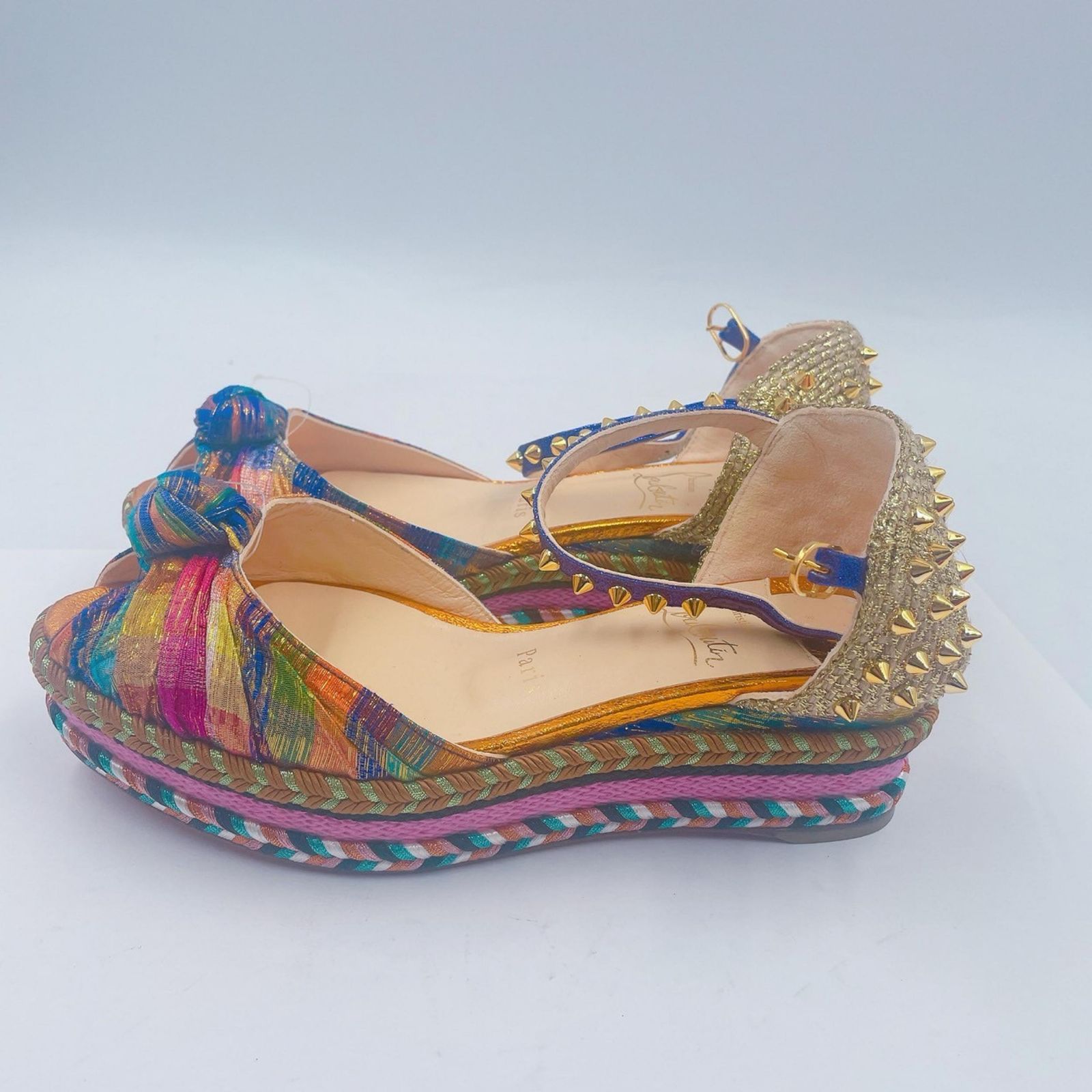 美品 クリスチャンルブタン ウェッジソールサンダル マドモニカ スタッズ 美品 クリスチャンルブタン ウェッジソールサンダル マドモニカ