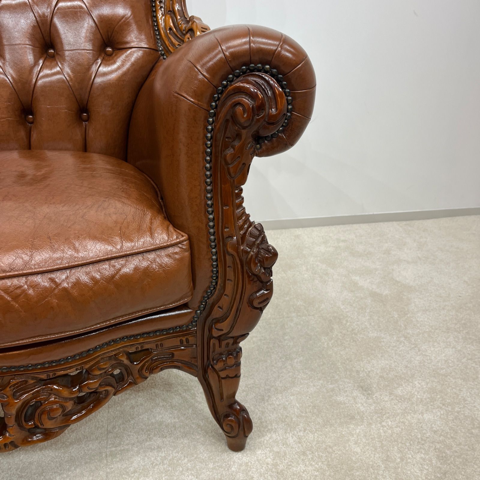 展示品 イタリア製 ロココ様式1人掛けソファ アンティーク調