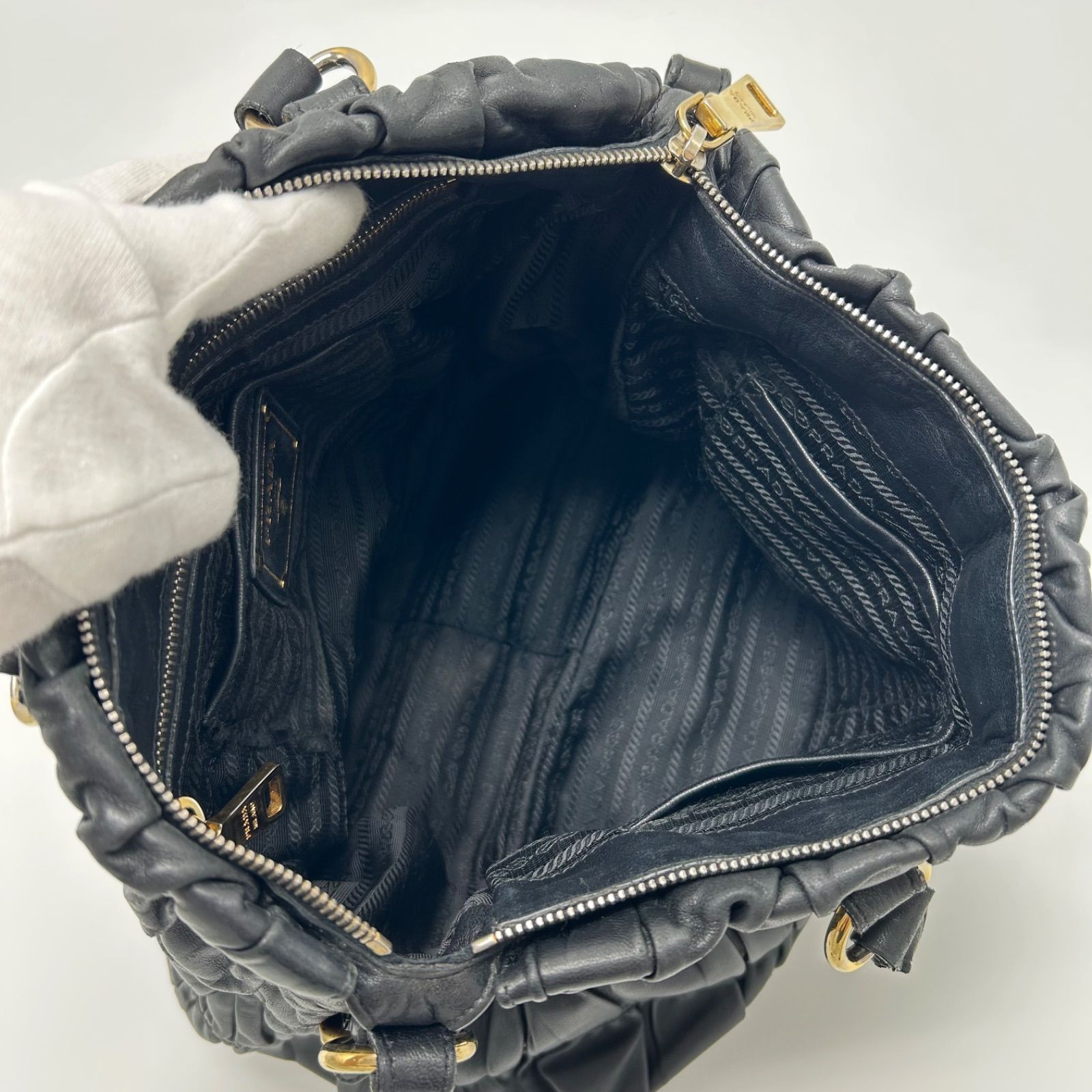 美品 PRADA プラダ ギャザー トートバッグ ショルダー 2way 肩掛け 斜 