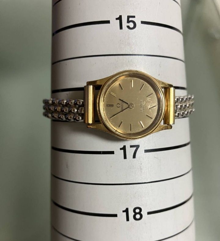 稼働品　OMEGA Deville レディース時計　クォーツ プッシュ 稼働品 OMEGA DE VILLE オメガ デビル レディース時計 プッシュ