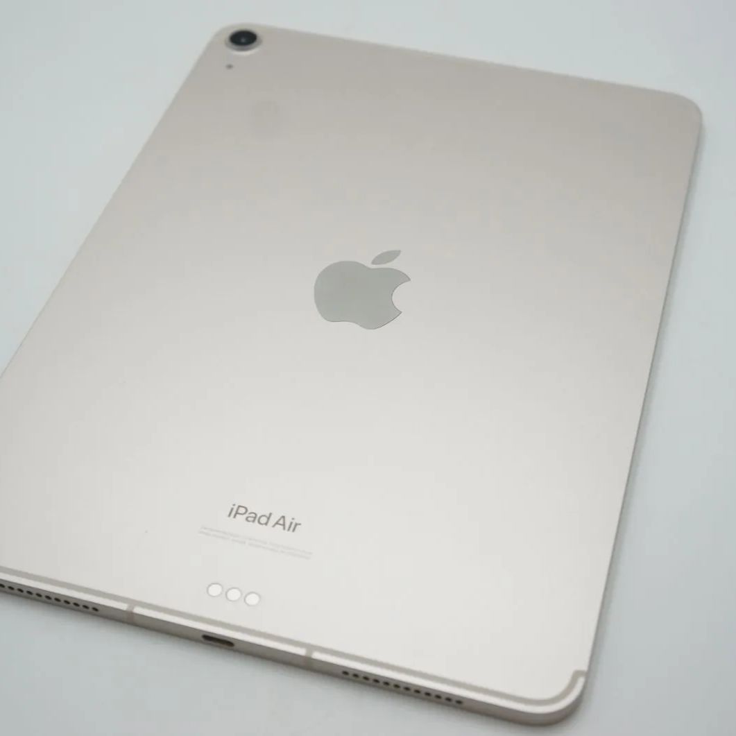 iPad Air(第5世代)Wi-Fi＋Cellular 64GB